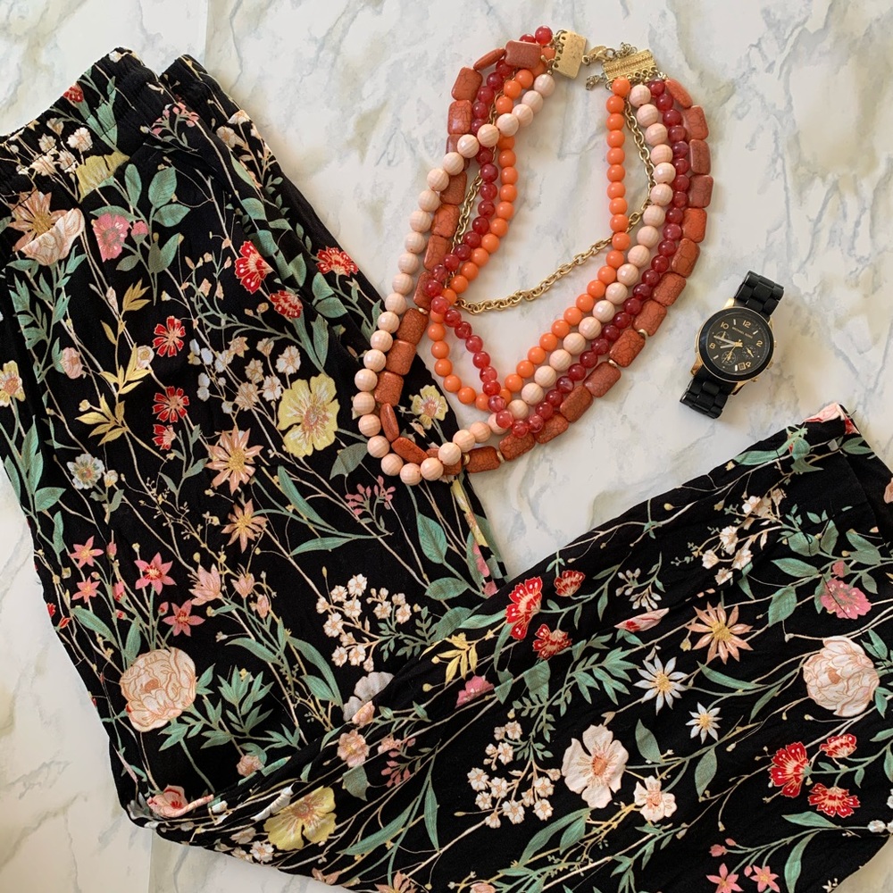 LOFT Cropped Garden Floral Pants